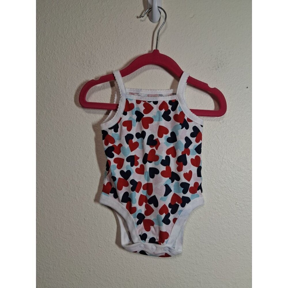 NWOT Garanimals Bodysuit Hearts Valentines Casual Baby Girl Size 0-3 Months